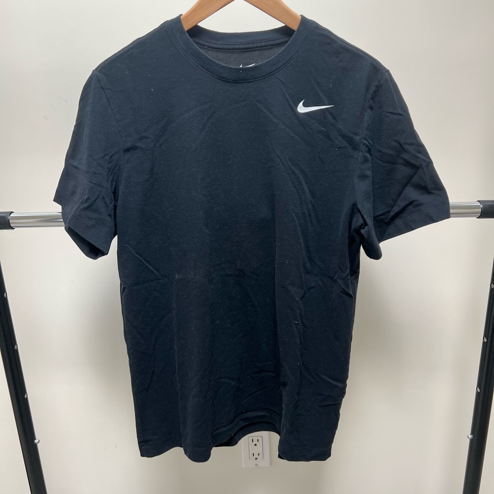 Men’s cotton Nike shirt